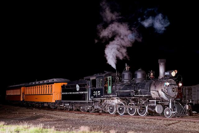 Spending The Night In Silverton print