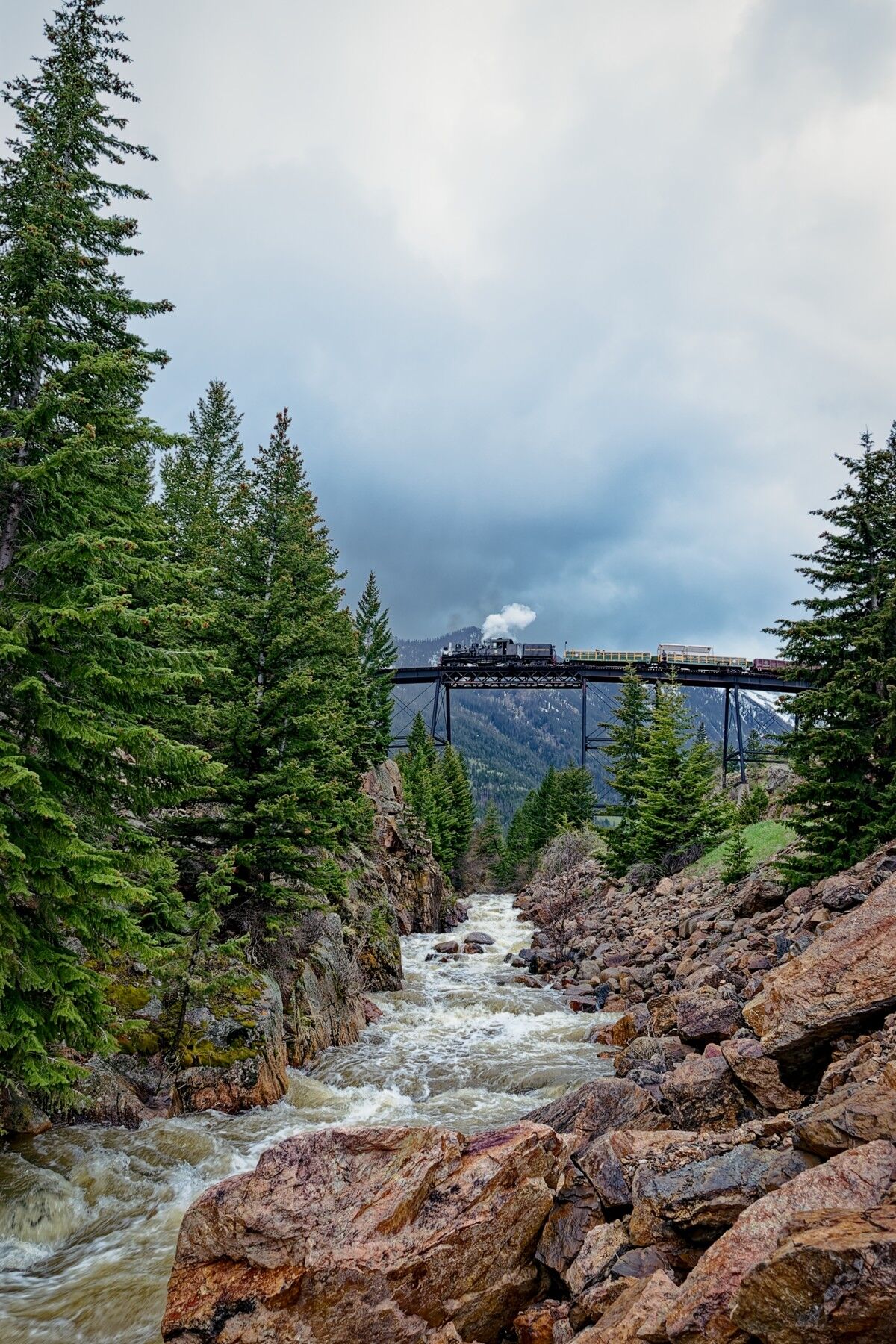 Devils Gate Crossing Crossing the high bridge at the loop.