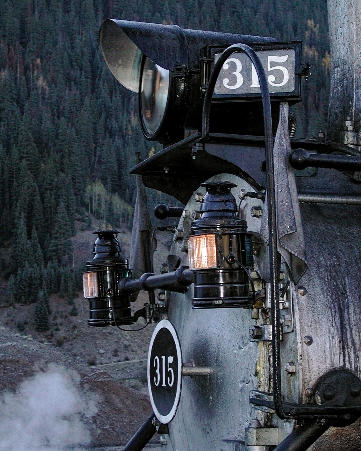 Waiting To Get The Call waiting to get another call, denver rio grande western 315, drgw 315, silverton colorado, waiting for a call, 315